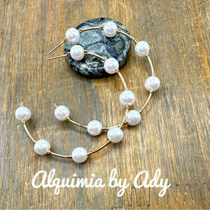 White Edison crystal pearls and wire handmade big gold statement hoops Lolita